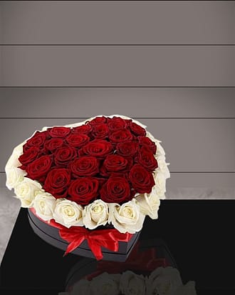 budding romance flowers delivery in delhi