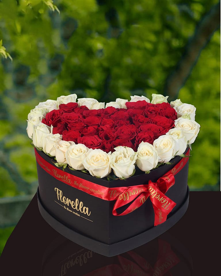 dual heart flowers delivery in delhi
